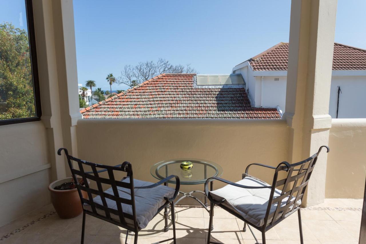 Maartens Guesthouse Kapsztad Zewnętrze zdjęcie